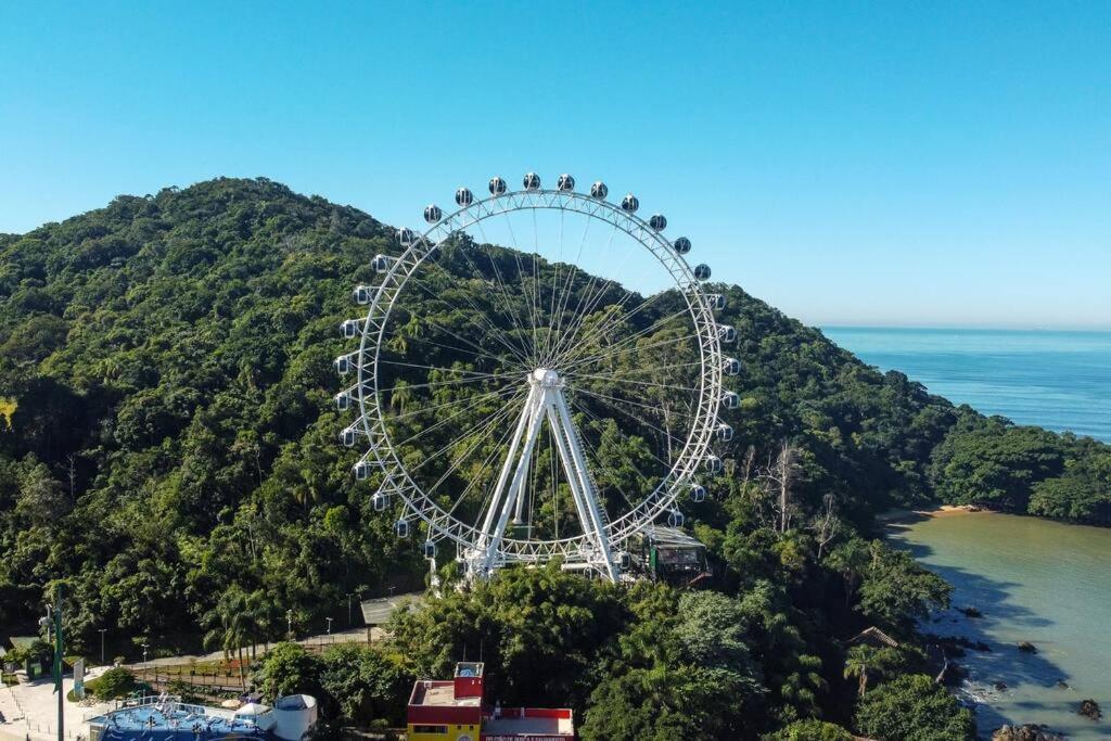 Ap Balneario Camboriu - Proximo Roda Gigante Eksteriør bilde
