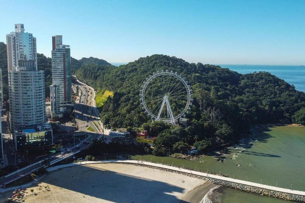 Ap Balneario Camboriu - Proximo Roda Gigante Eksteriør bilde